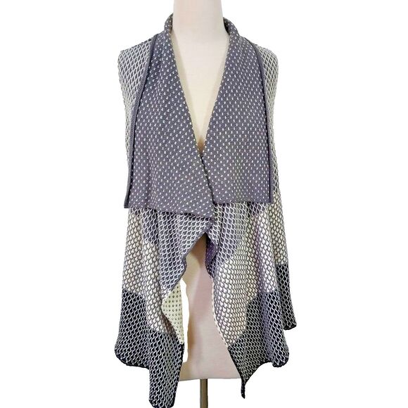 Cato Cardigan Sweater Vest Sleeveless Stretch Medium Waterfall Gray White Black - Picture 1 of 12